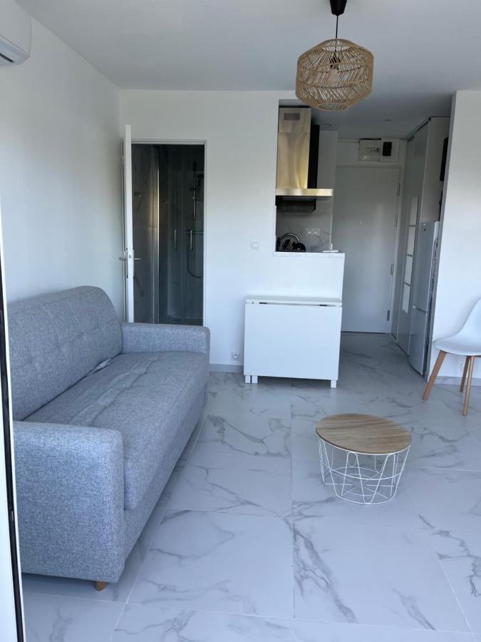 Superbe Appartement Avec Balcon Et Parking Aix-en-Provence Exterior foto