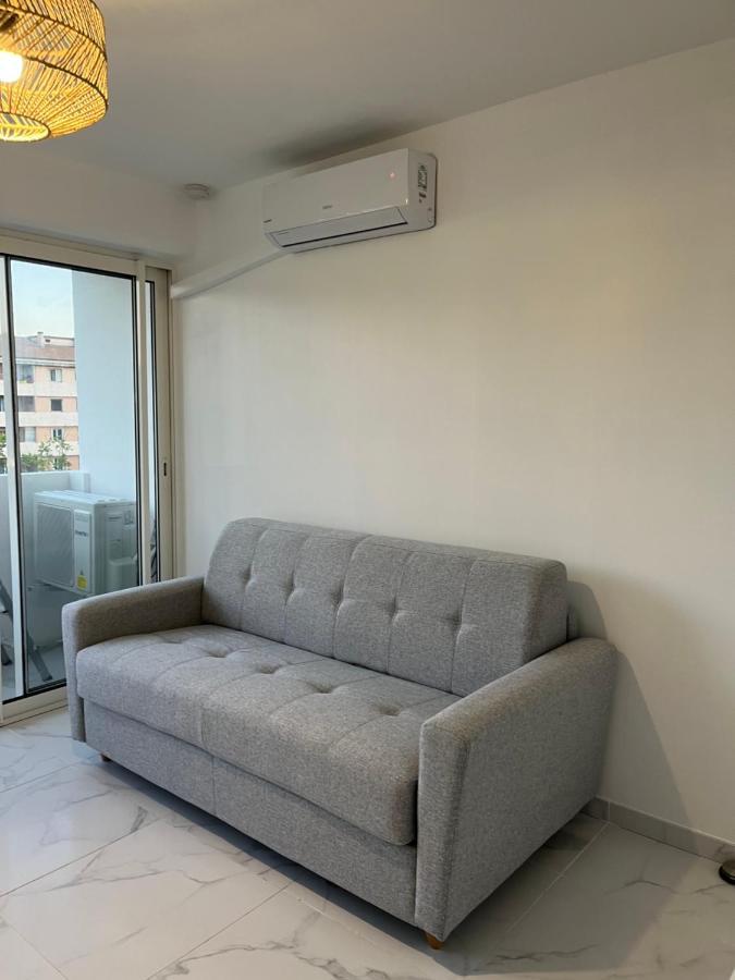 Superbe Appartement Avec Balcon Et Parking Aix-en-Provence Exterior foto